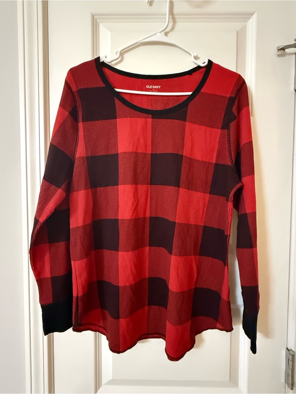 Old Navy Red and Black Buffalo Plaid Crewneck Sweater